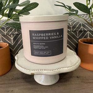 Brand new - Bath & Body Works 3-Wick candle